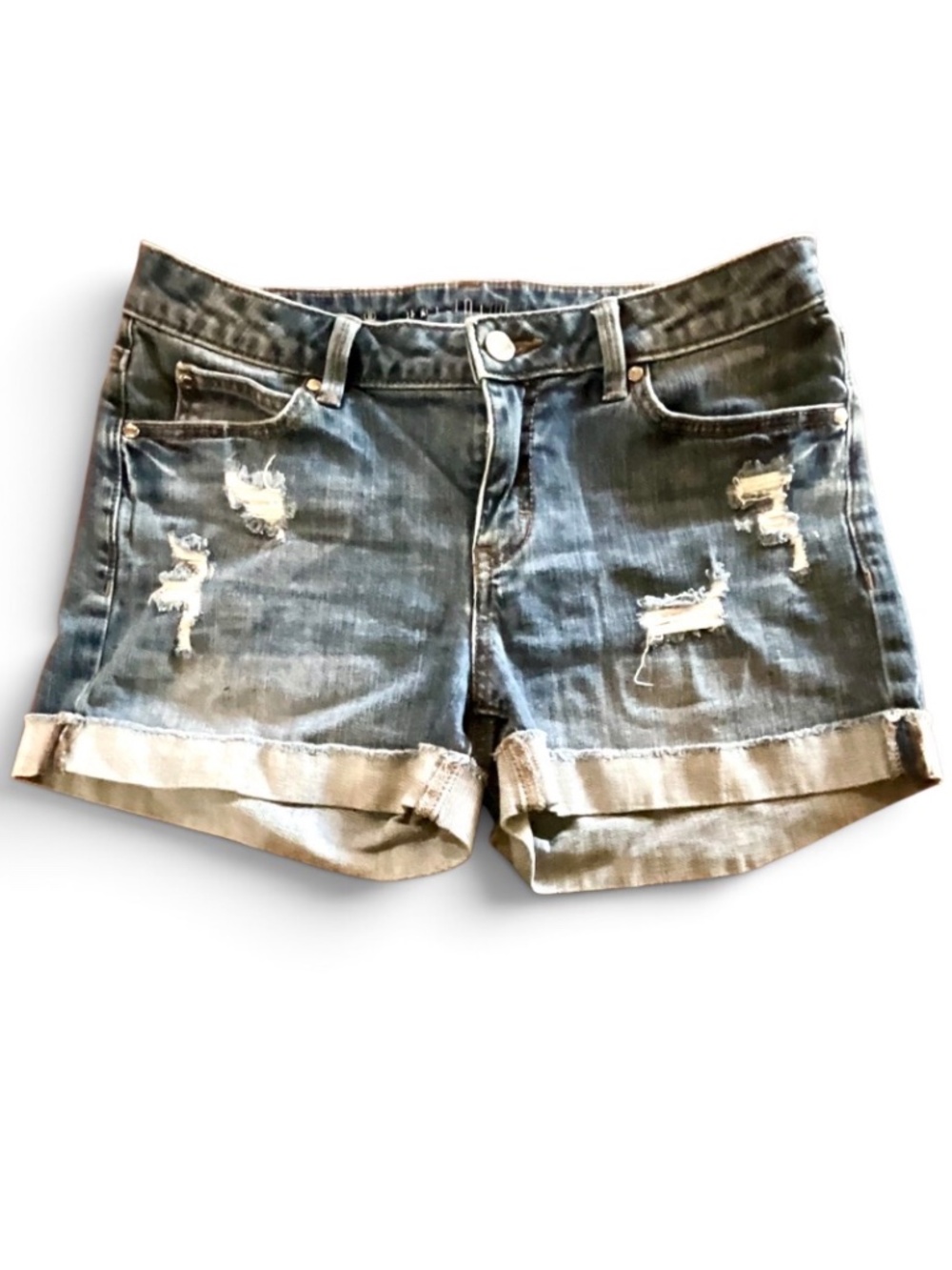 Jennifer Lopez Distressed Jean Shorts. Sz 4